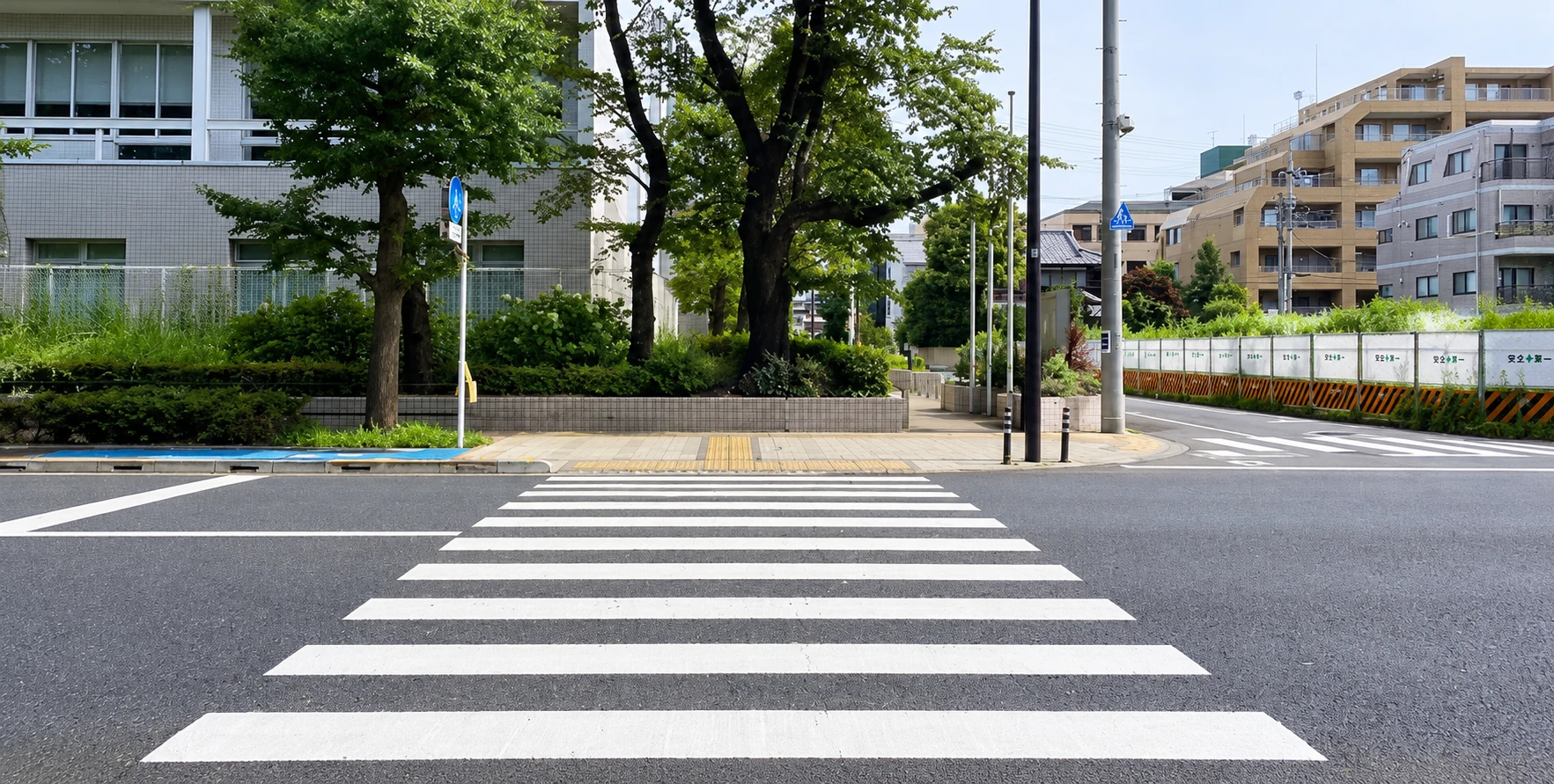 信号機のない横断歩道